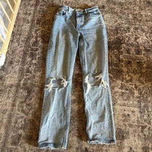 Abercrombie 90’s ultra high rise straight leg jean